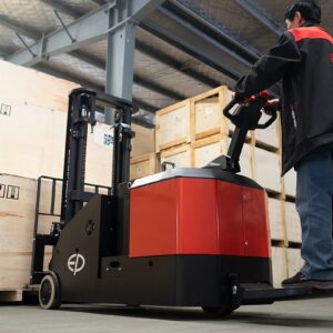 Ứng Dụng Của Xe nâng stacker đứng lái 1.2/1,5 Tấn ES12-12ES/ES15-15ES