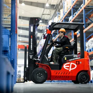 Xe nâng điện 4 bánh