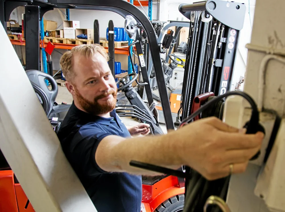 Sửa Chữa Xe Nâng điện