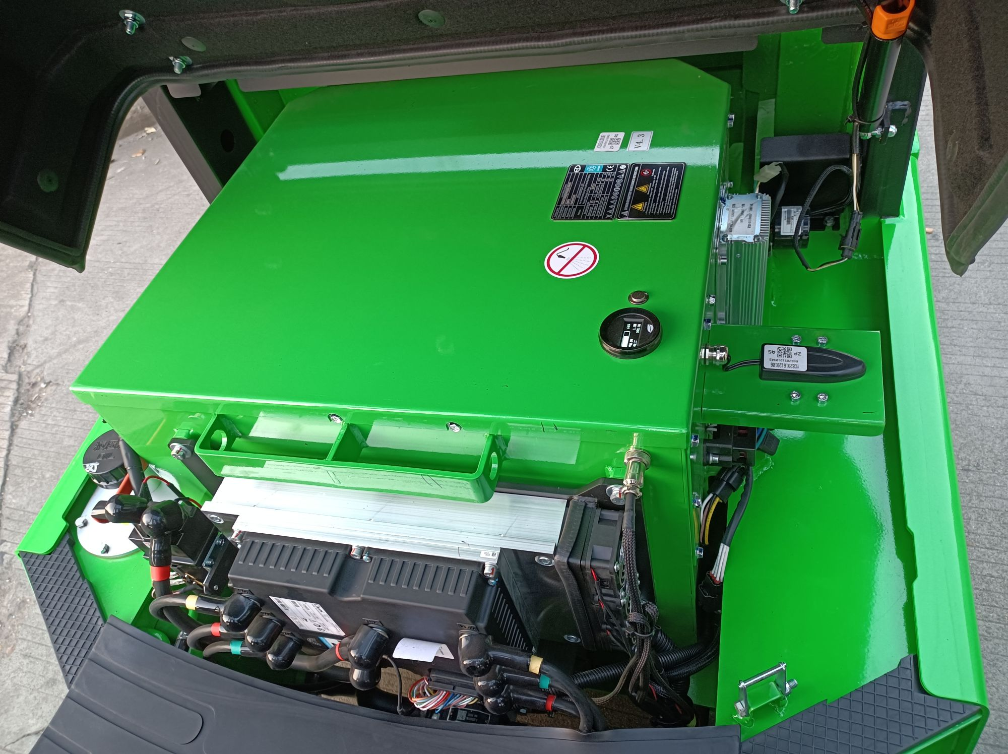 Pin Lithium Xe Nâng Ice351