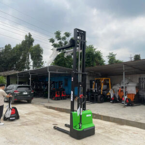 Xe Nâng Điện Stacker DS3