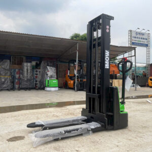 Xe Nâng Điện Stacker DS3