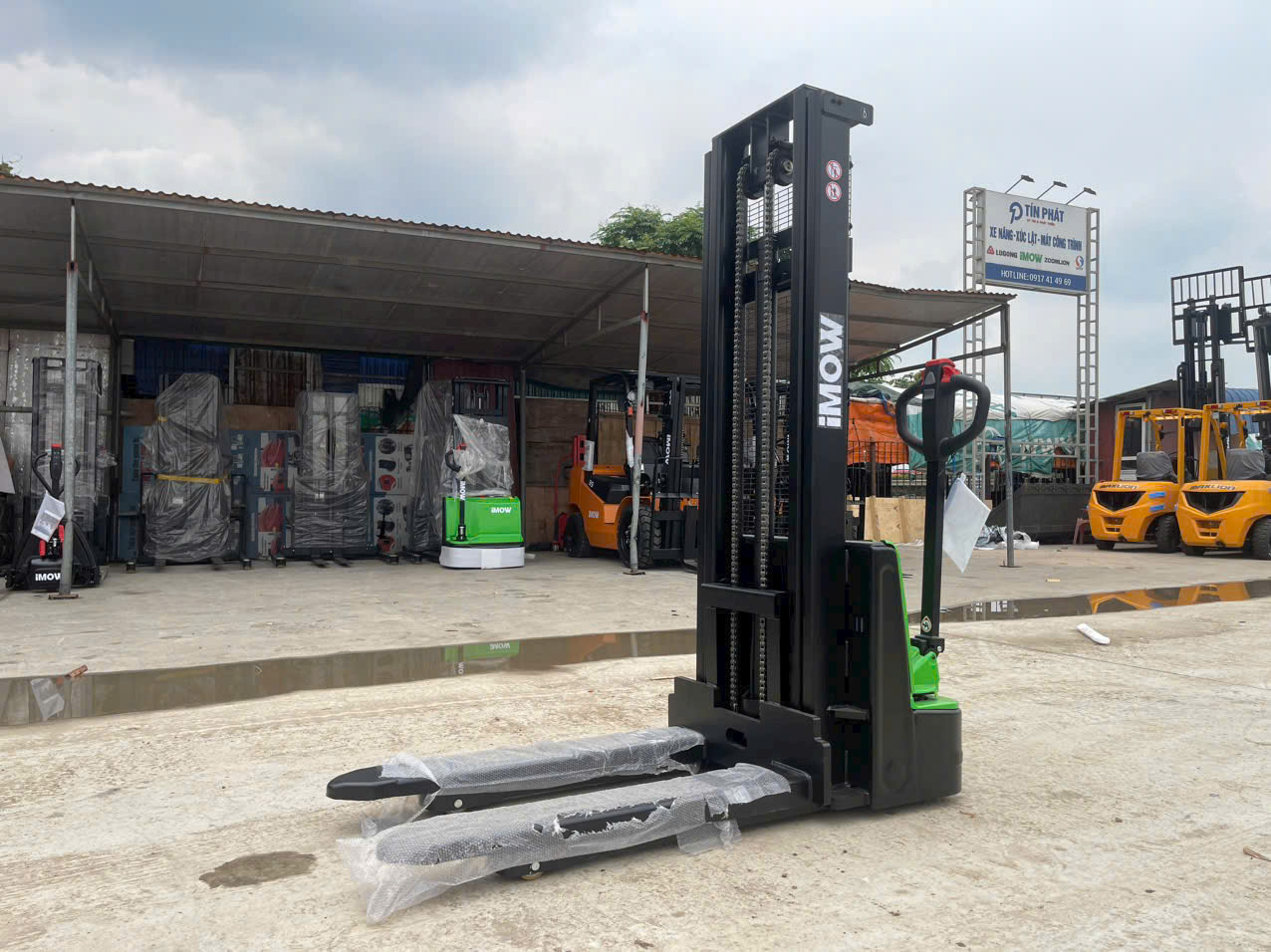 Xe Nâng Điện Stacker DS3