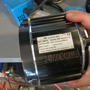 Motor Di Chuyển Cho Xe Nâng Tay Điện